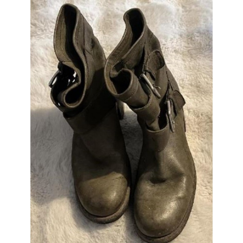 Bottines vert cuir 38