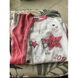 Pyjama 6mois. Manon Valentin