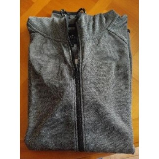 Sweat gris...