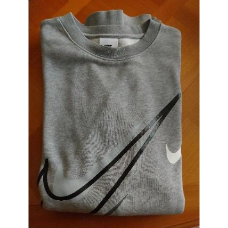 Sweat gris NIKE.      S