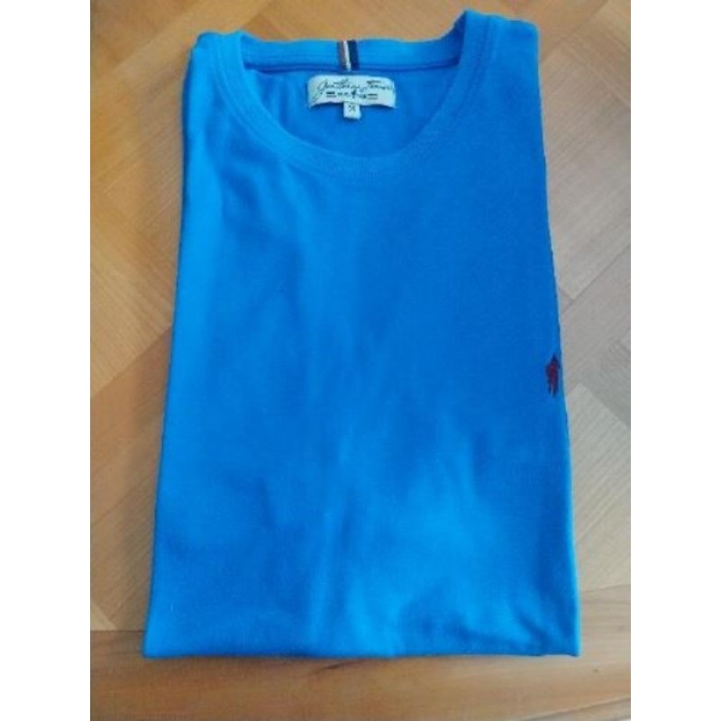 Tee shirt bleu.     M