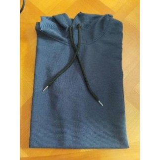 Tee shirt capuche bleu