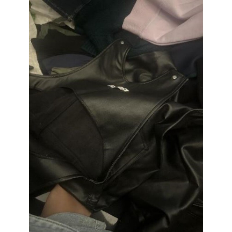 Combinaison zara noir simili cuir