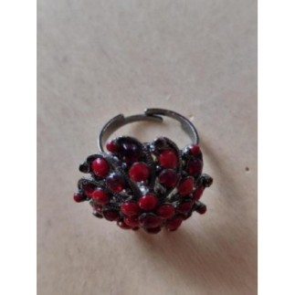 Ca-Bague pierres rouges et...