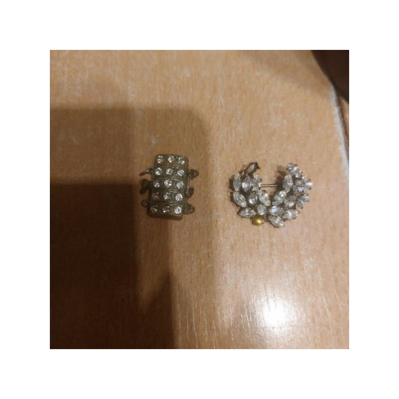 Le lot fermoir et broche anciens 