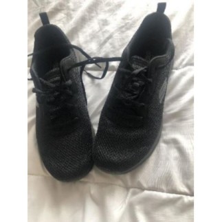 Basket noir Skechers mixte....