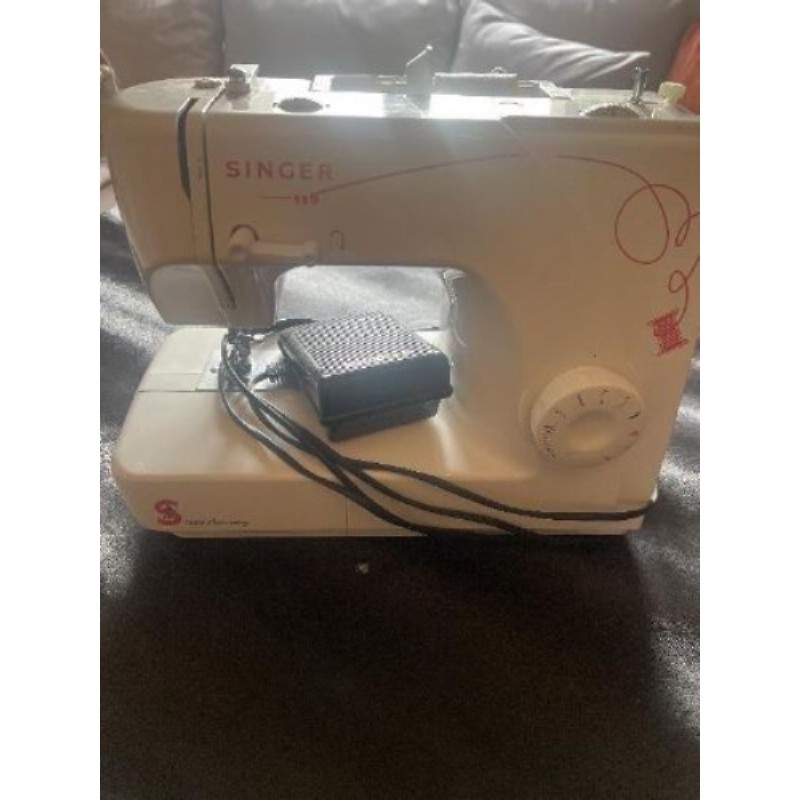 Machine à coudre Singer, très bon état de fonction