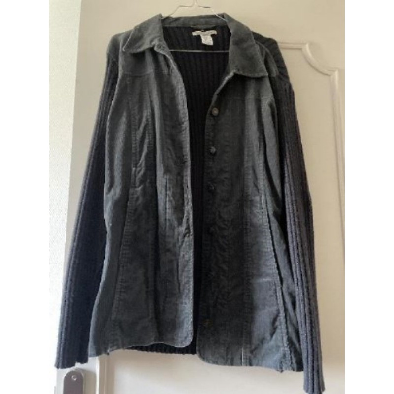 23/ veste, pull gris foncé, T 44./46