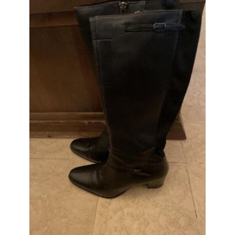 33/ bottes noires Timberland T 39 1/2