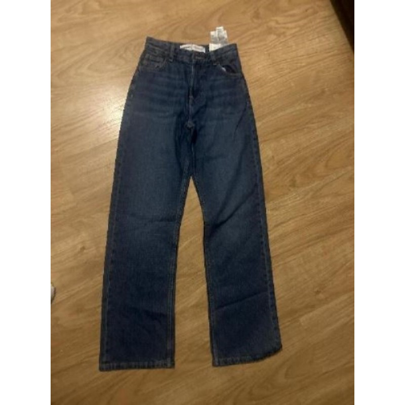 Jean bershka taille 32 bleu foncé 