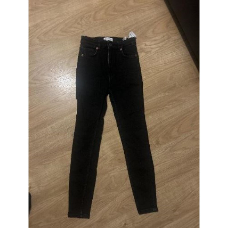 Jean skinny noir Zara taille 36