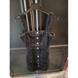 Robe H&M noire taille 34