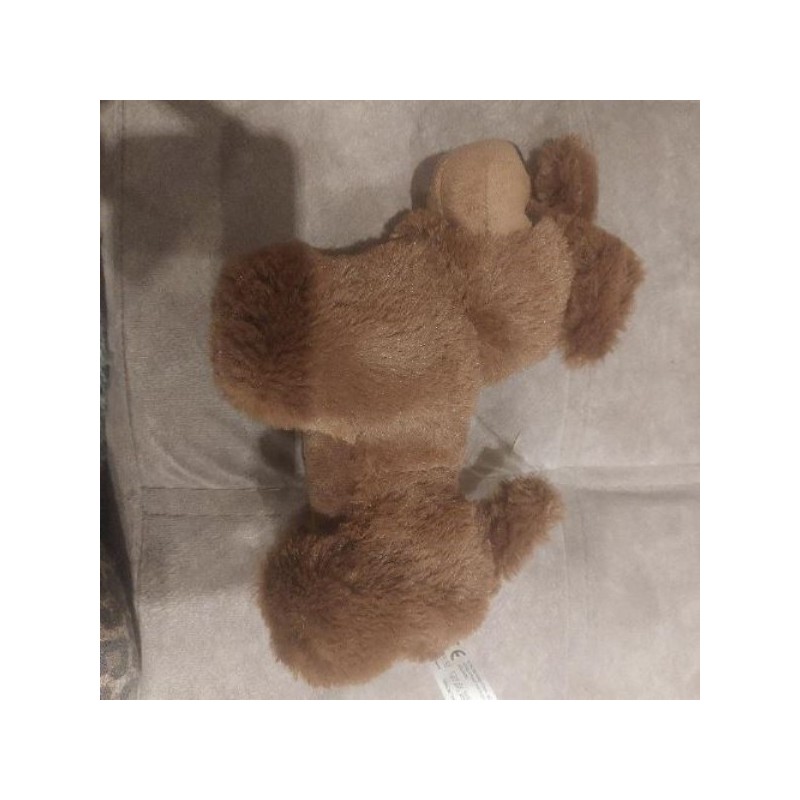 Peluche ce chien marron