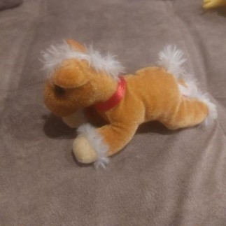 Heu petit poney hors...