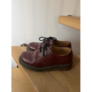 Chaussures dr Martens...