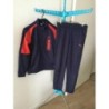 Ensemble jogging bleu marine et rouge taille 11/12 ans