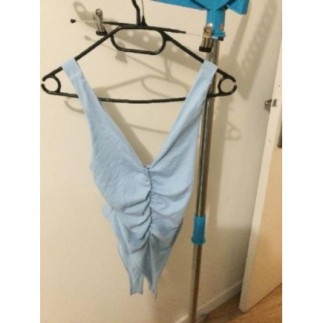 Body bleu clair ZARA tailleM