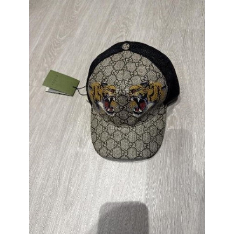 Casquette Gucci (prix boutique: 470€)