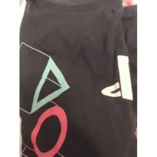 T-shirt noir manches...