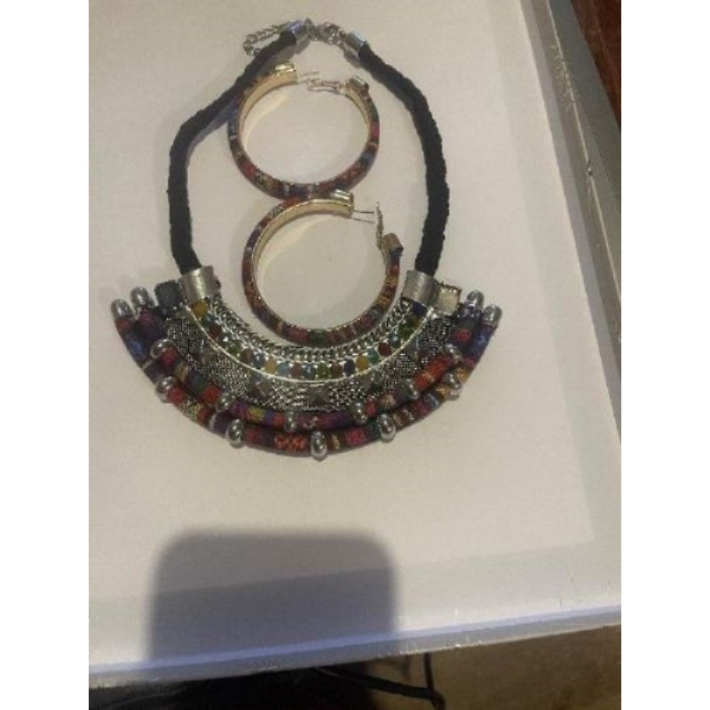 ensemble colier boucle d'oreil