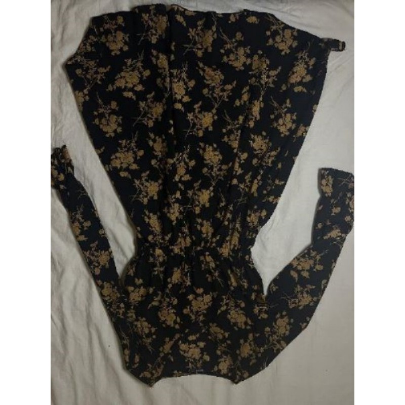 Robe noire et jaune longue manches longues 