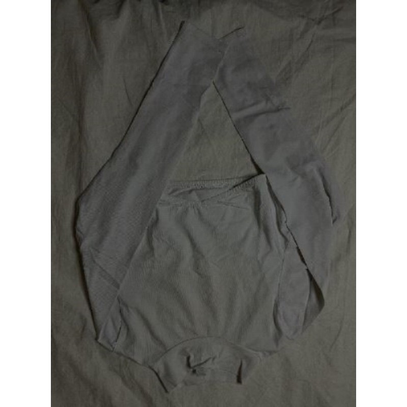 Pull col montant, crop top blanc manches longues 