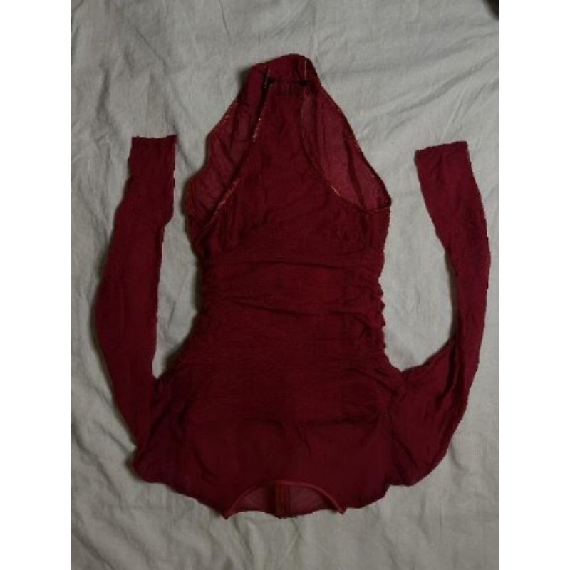 Body rouge manches longues, transparent par endroits