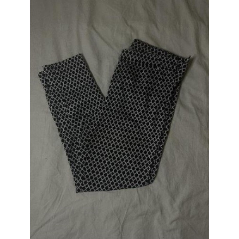 Pantalon à motifs blanc et noir 