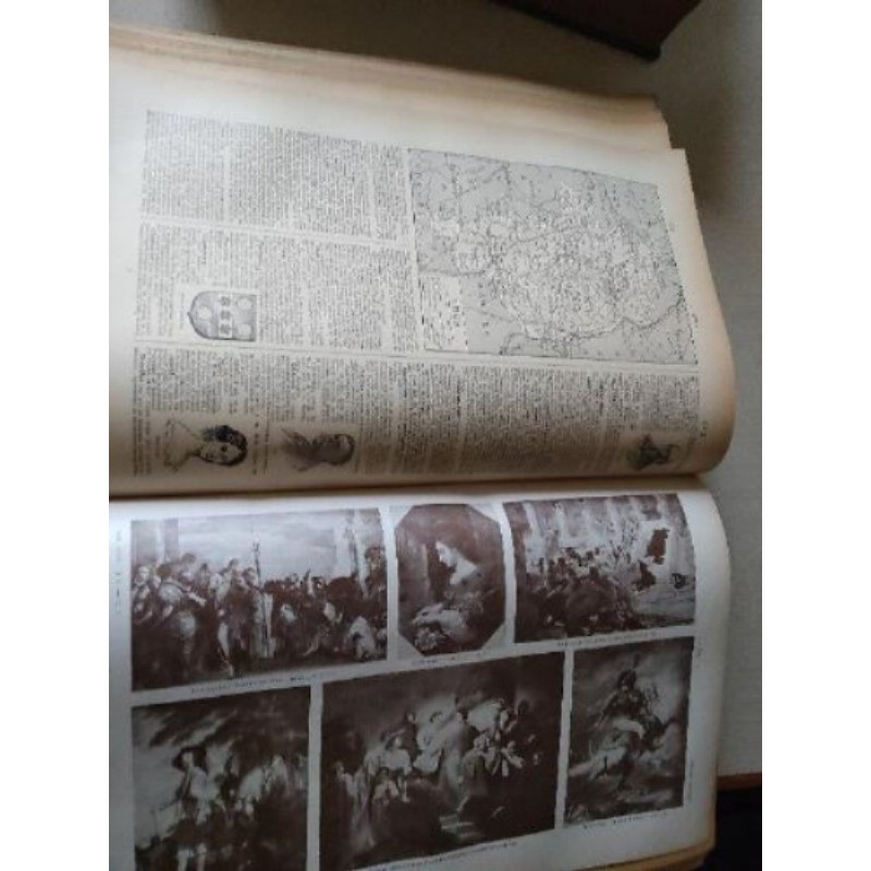 LAROUSSE UNIVERSAL TOME1 DE A A L