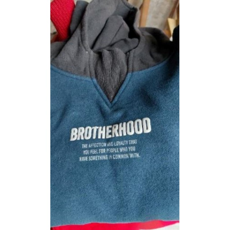 Pull garçon brotherood