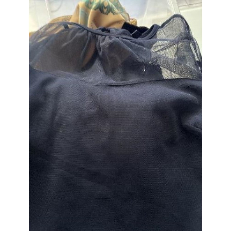 Robe en tulle bleu marine 