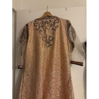 Robe oriental jamais portée