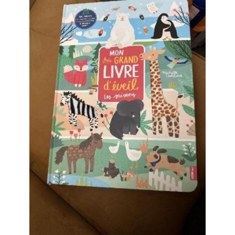 Livre géant enfant «  mon très grand livre d éveil » 