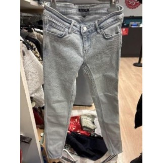 Jean LEWIS LINES taille 26...