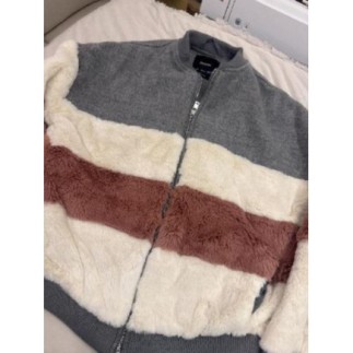 Veste fausse fourrure grise...