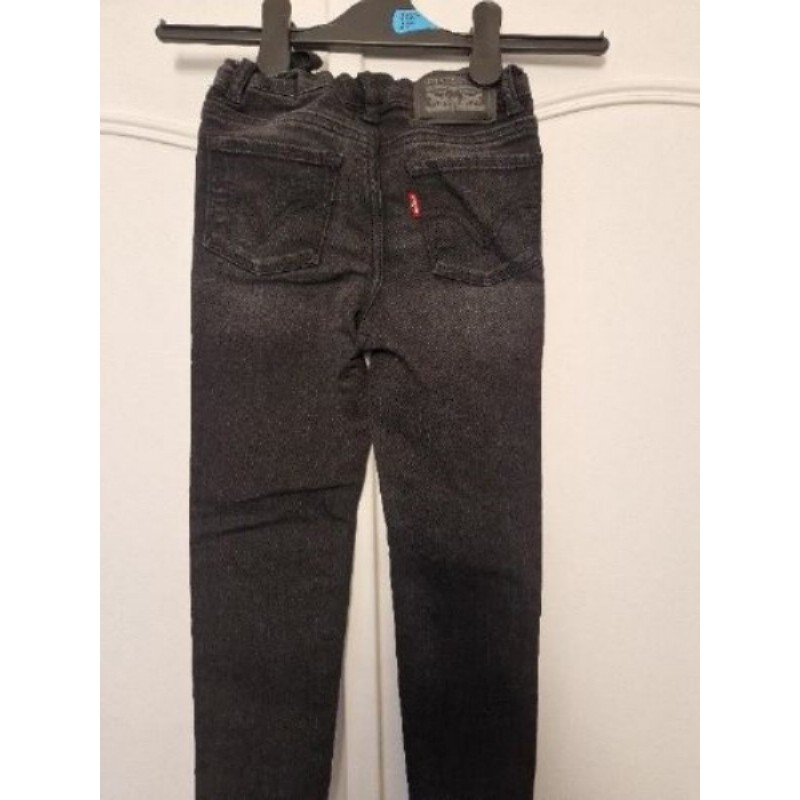 Jeans noir Levis fille 5 ans