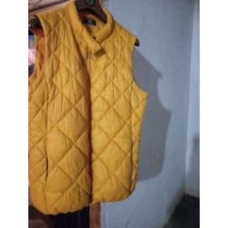 GILET SANS MANCHES JAUNE...