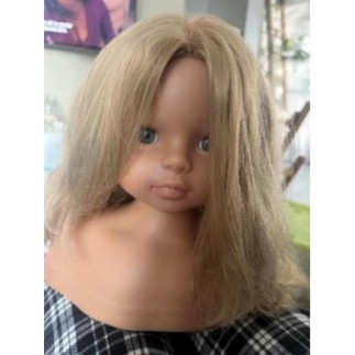 Poupée tête à coiffer corelle