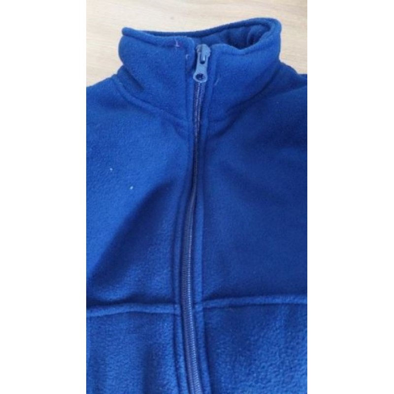 Gilet polaire neuf 6 ans