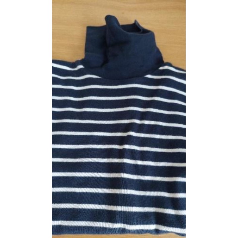 Sous pull Cyrillus matin 8 ans