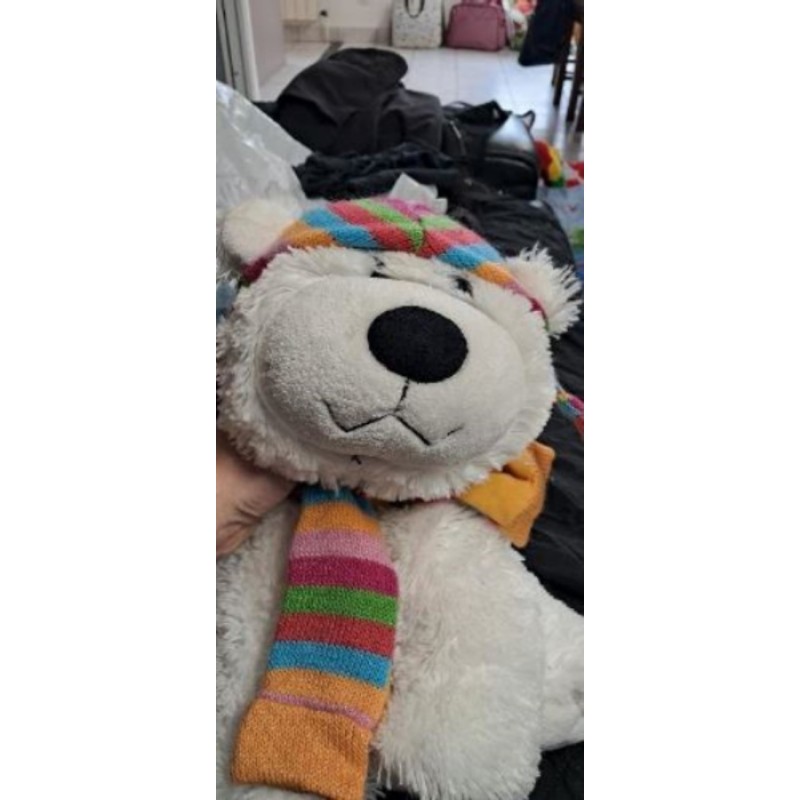 Peluche ours  blanc bonnet écharpe 