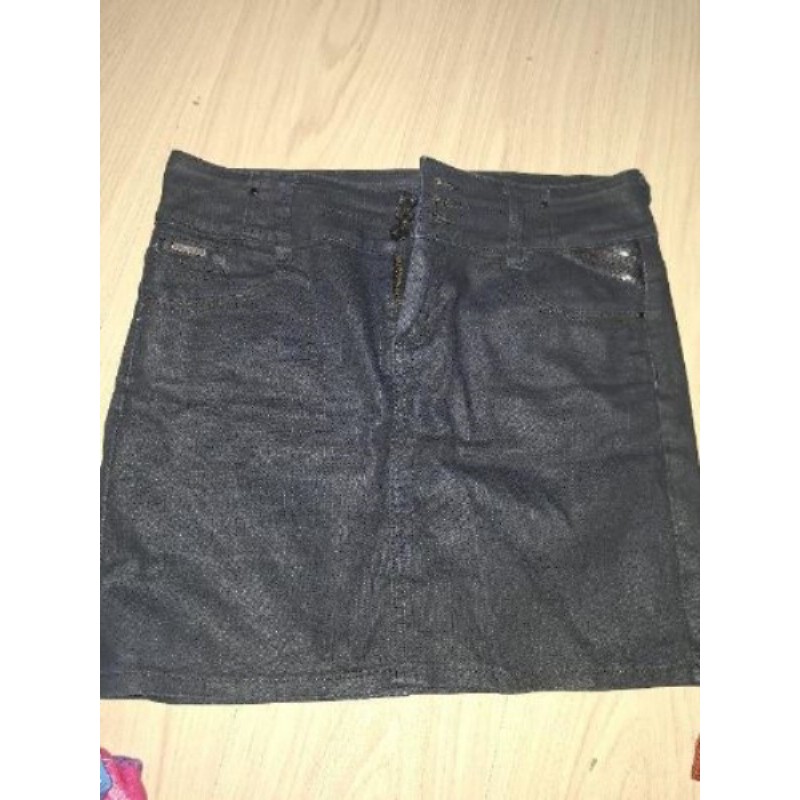 Jupe jean noir courte t 40