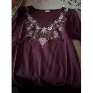 Tee shirt « blanche porte »...