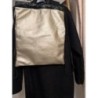 Sac à main ou sac à dos doré 
