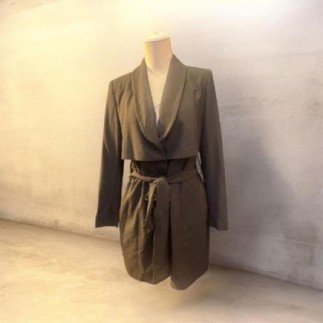 Zara Taille L / Veste ROBE...