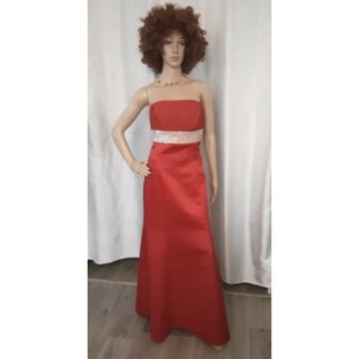 Robe de soirée rouge...