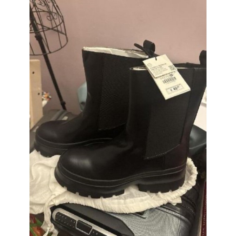 Boots Zara noire neuves T.41 
