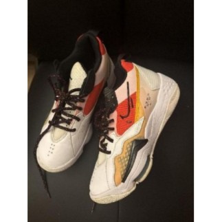 Jordan Zoom air femme T.40