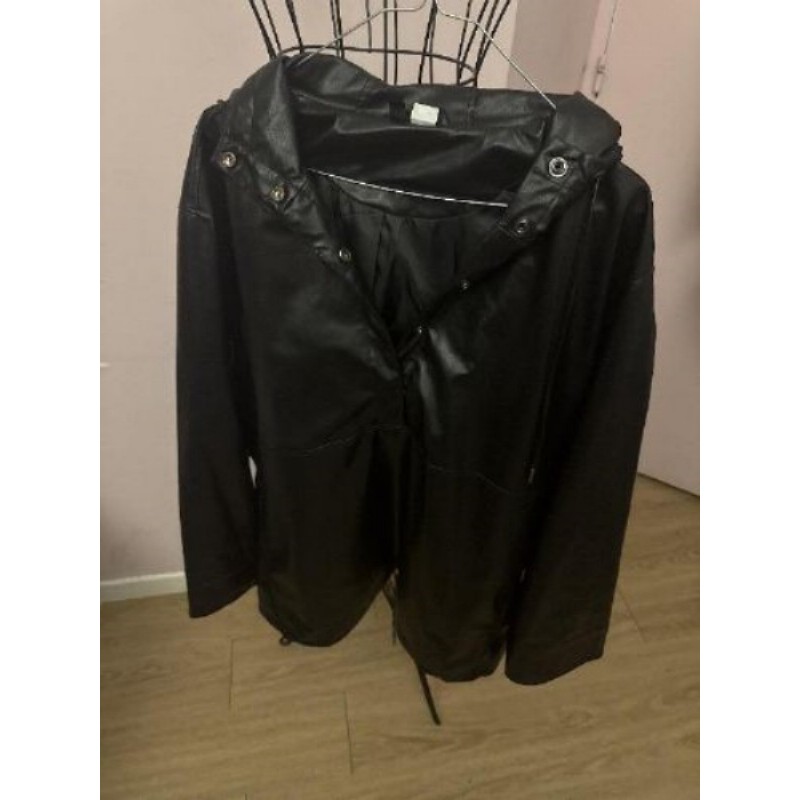 Poncho Cuir H&M noir T.M