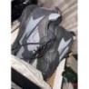 Jordan Zoom noires et grises '92 T.43